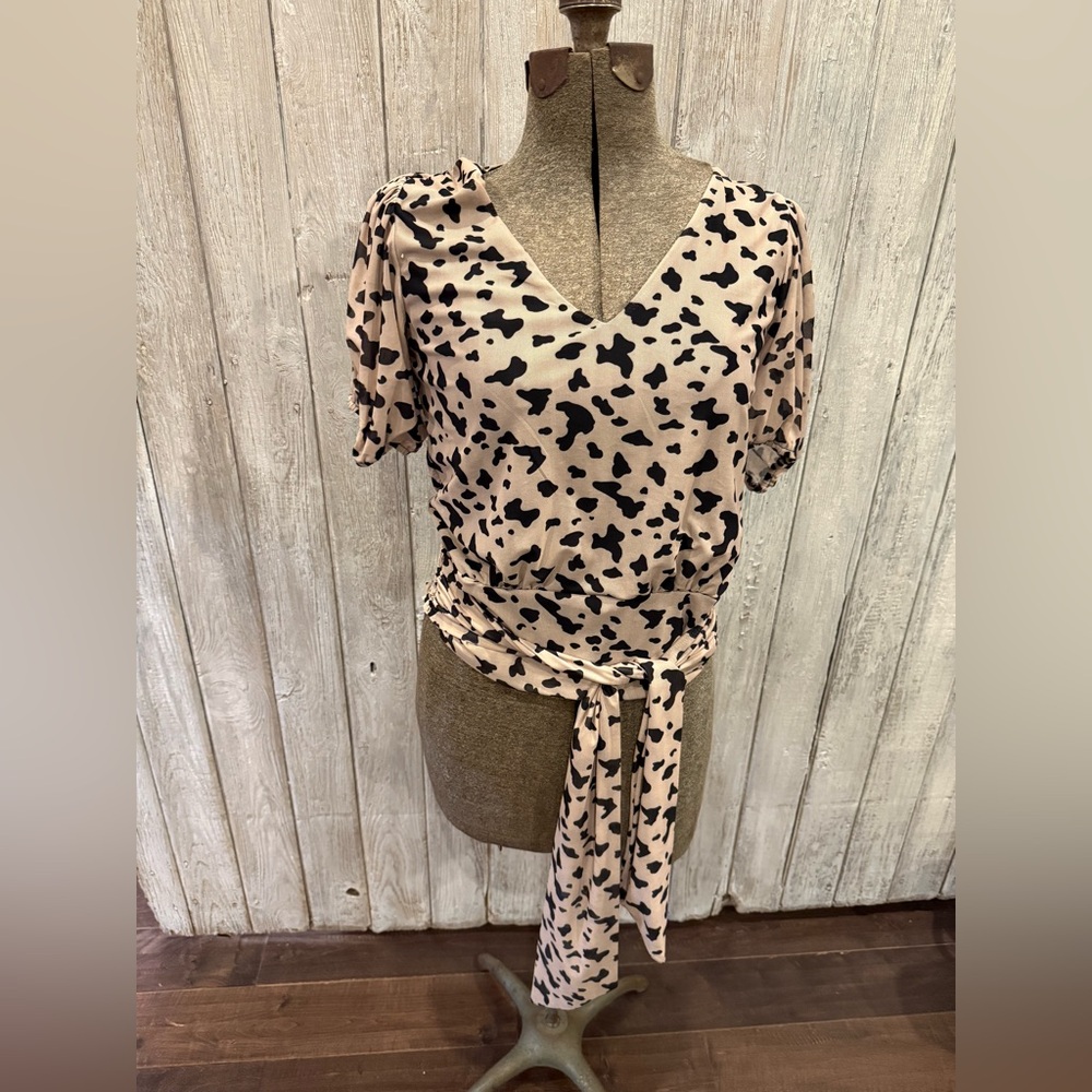Daytrip Black and Tan Patterned Blouse